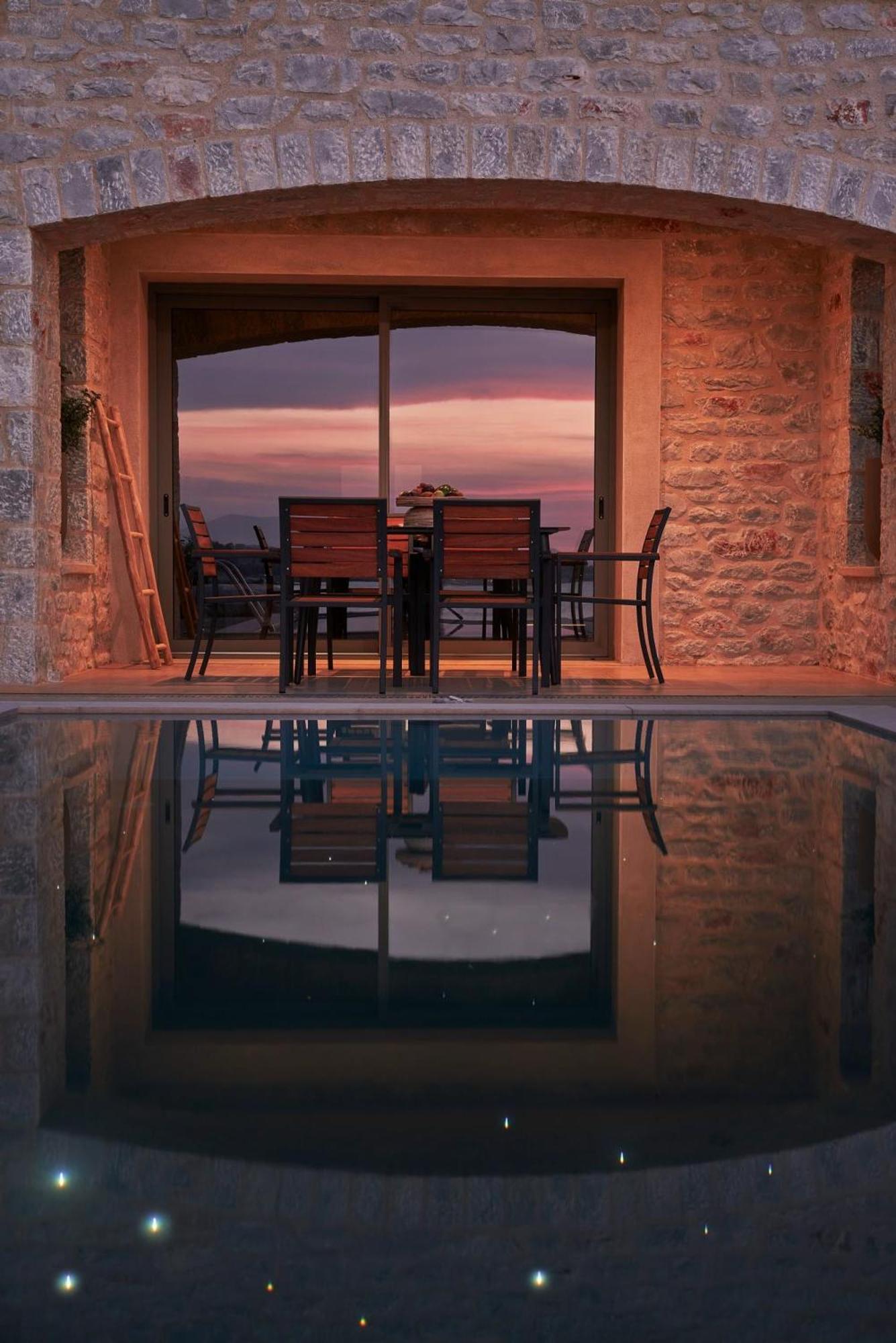 Beachfront Alassa Villas With Private Pools Kotronion  Dış mekan fotoğraf